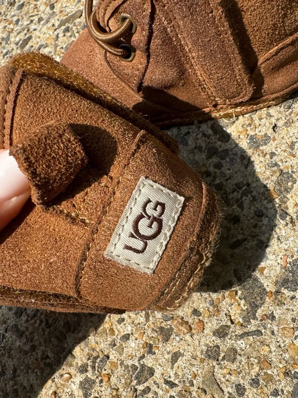 UGG Baby Bixbee Crib Booties Chestnut Suede Sherpa Infant Size 2